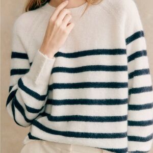 Sezane Louise Jumper Ecru / Navy - Size S
